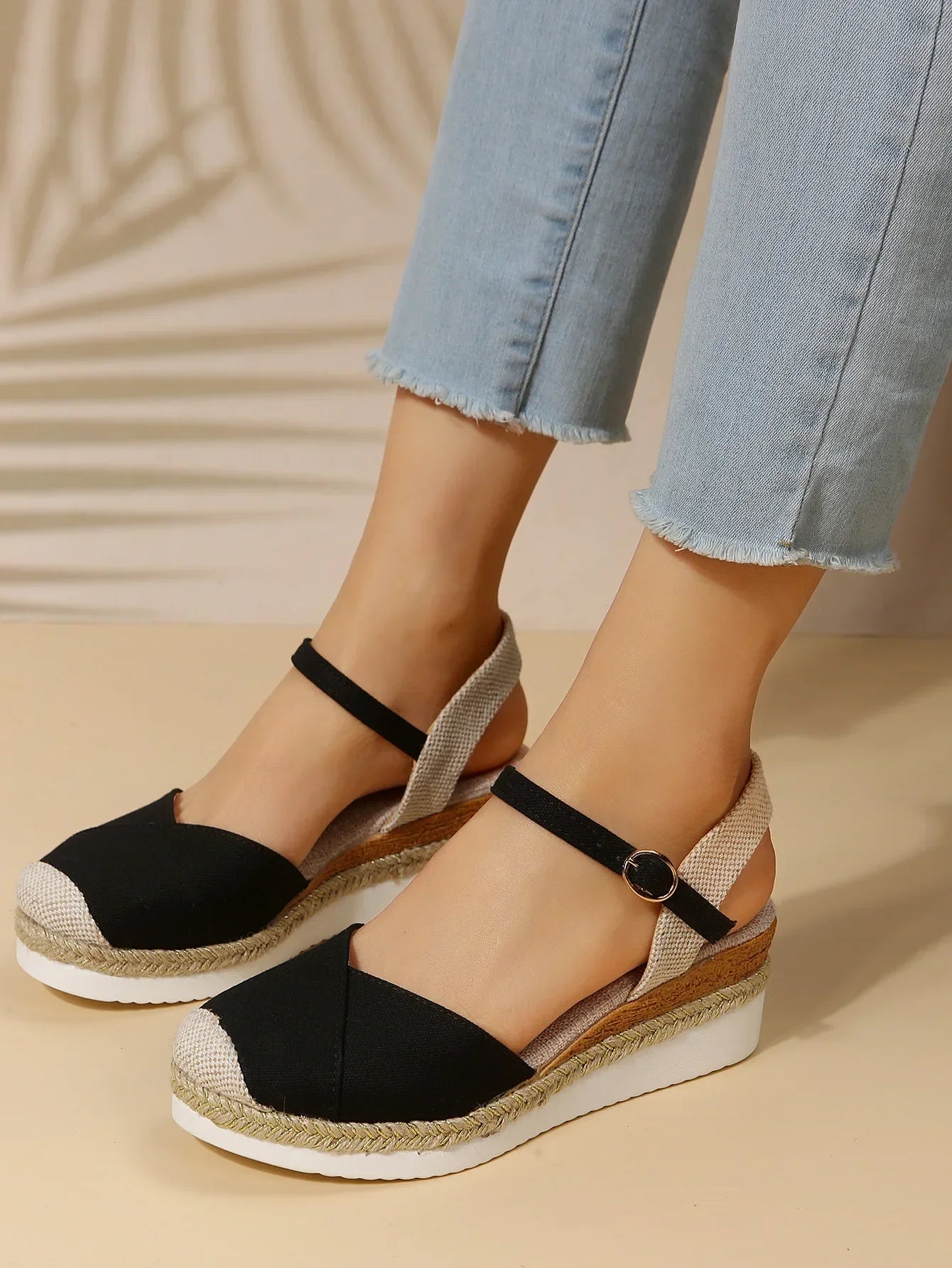 Courtney™ Closed Toe Wedge Orthopedic Sandals