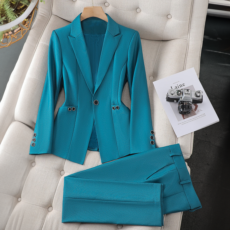 Hailey™ Blazer set